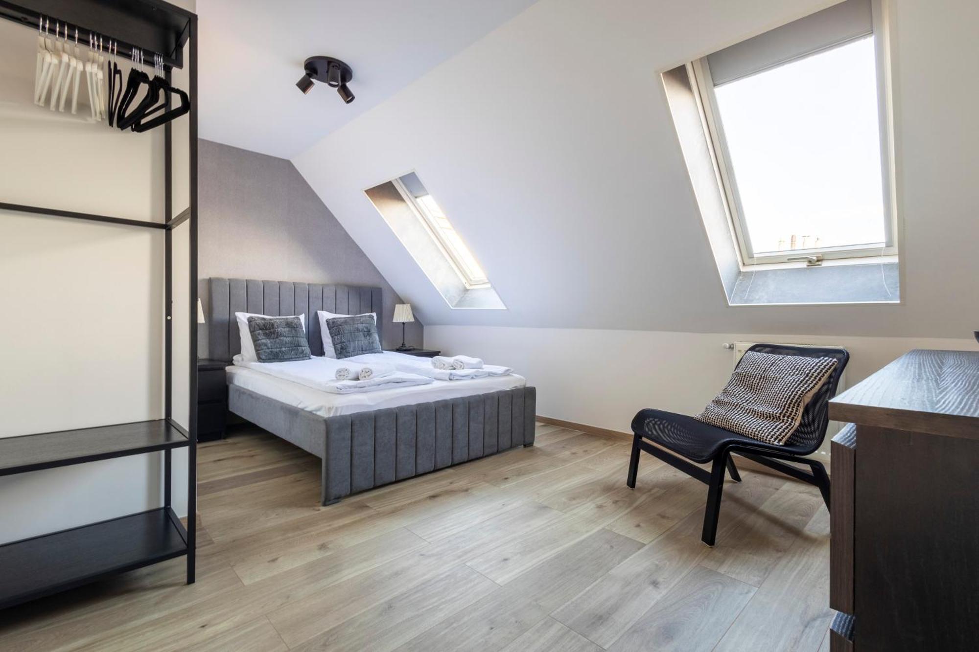 Naomi & Sophia Apartman Budapest Bagian luar foto