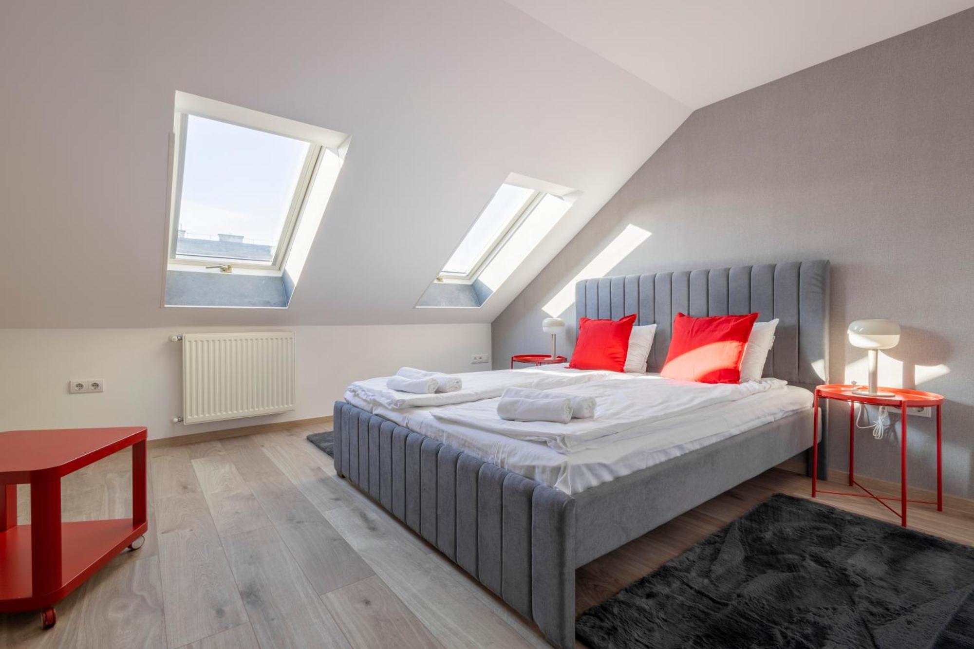 Naomi & Sophia Apartman Budapest Bagian luar foto